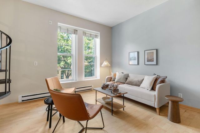 182 Mackubin Street 1, Saint Paul, MN 55102