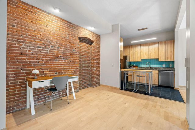 182 Mackubin Street 1, Saint Paul, MN 55102