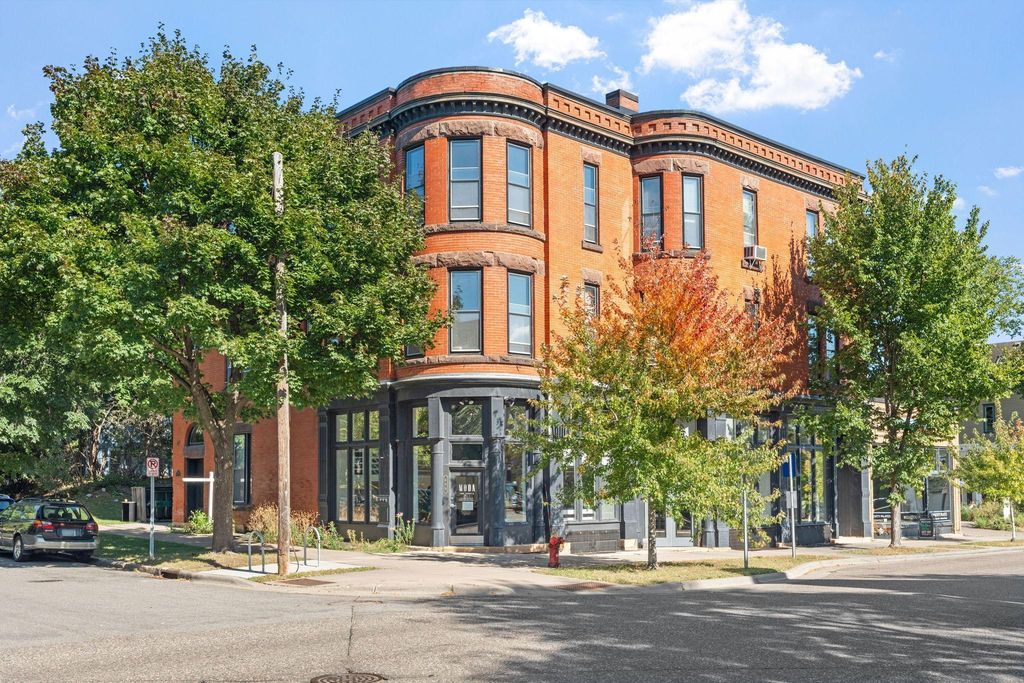 182 Mackubin Street 1, Saint Paul, MN 55102