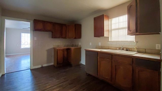 809 S Bryan Street, Amarillo, TX 79106