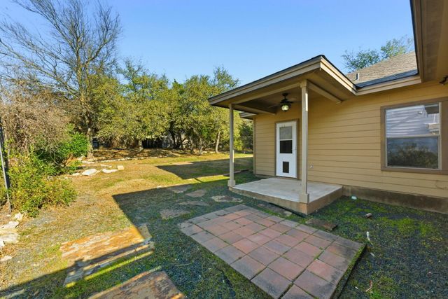 17522 Village DR, Dripping Springs, TX 78620