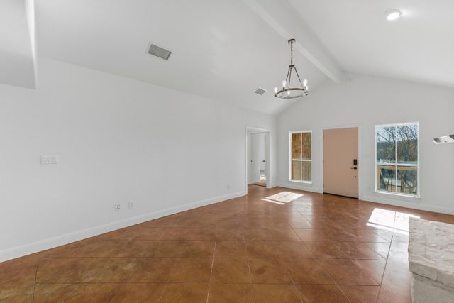 17522 Village DR, Dripping Springs, TX 78620