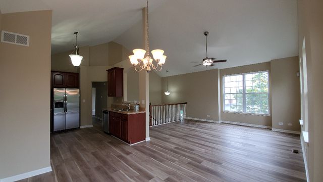 276 Timber Ridge Court, Joliet, IL 60431