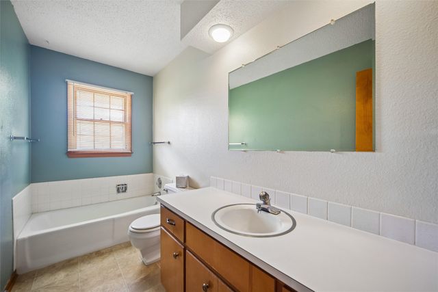 1007 W Iowa Avenue, Indianola, IA 50125