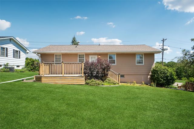 1007 W Iowa Avenue, Indianola, IA 50125