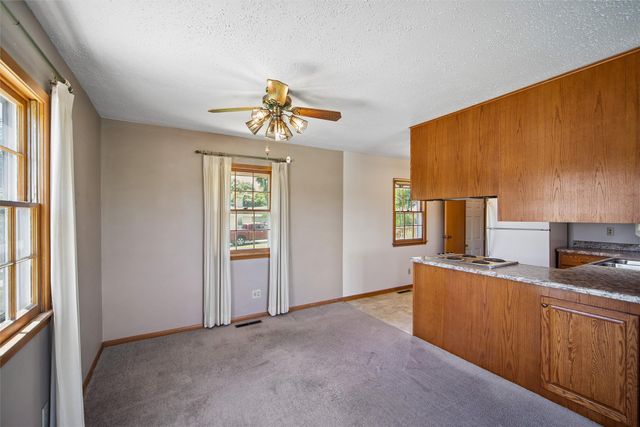 1007 W Iowa Avenue, Indianola, IA 50125
