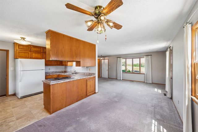 1007 W Iowa Avenue, Indianola, IA 50125