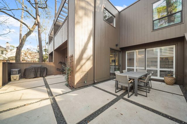 308 Litchfield Lane, Houston, TX 77024