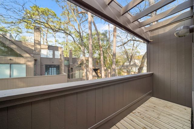 308 Litchfield Lane, Houston, TX 77024