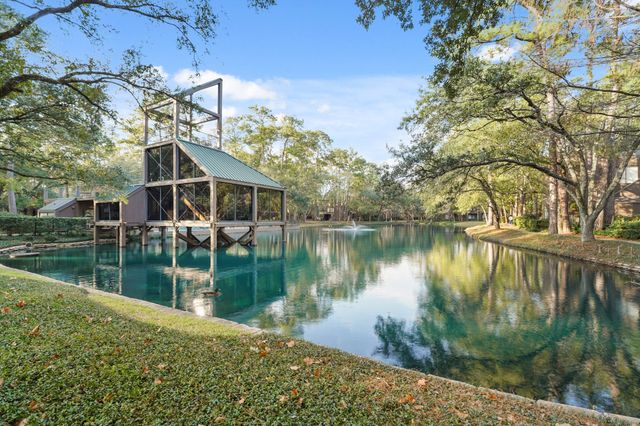 308 Litchfield Lane, Houston, TX 77024