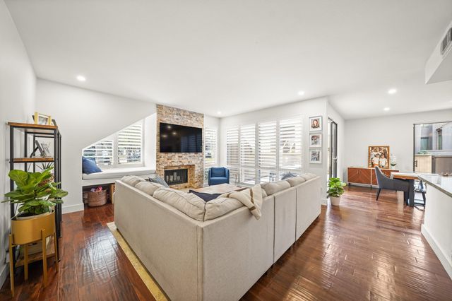 308 Litchfield Lane, Houston, TX 77024