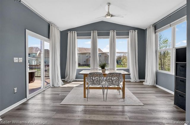 59371 Peters Barn Drive, South Lyon, MI 48178