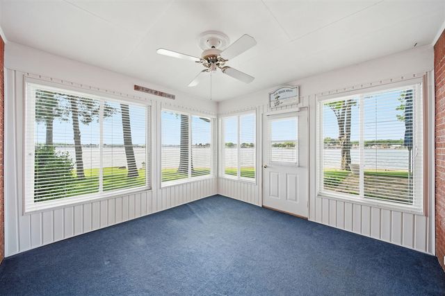188 Hawthorne Drive, Brooklyn, MI 49230