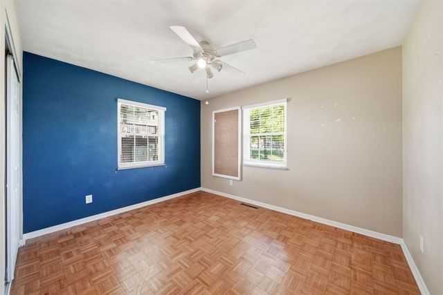 188 Hawthorne Drive, Brooklyn, MI 49230