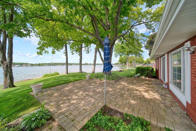 188 Hawthorne Drive, Brooklyn, MI 49230
