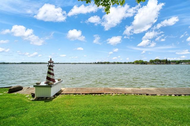 188 Hawthorne Drive, Brooklyn, MI 49230