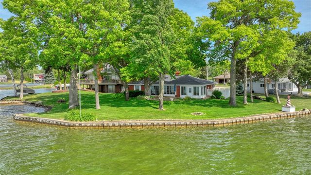 188 Hawthorne Drive, Brooklyn, MI 49230