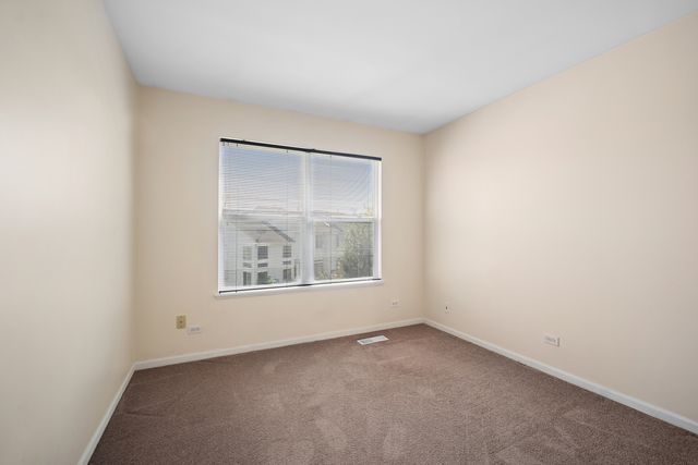 946 Cynthia Lane, Lake In The Hills, IL 60156