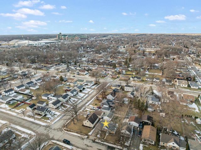 1512 13TH AVENUE, Green Bay, WI 54304