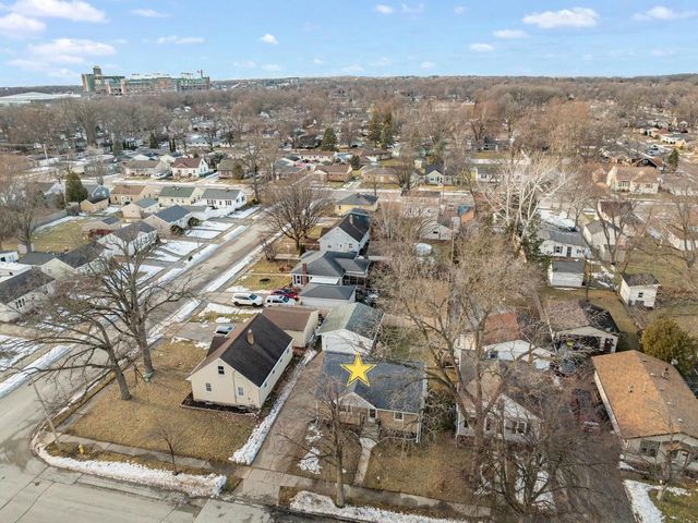 1512 13TH AVENUE, Green Bay, WI 54304