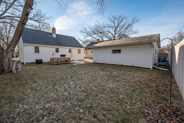 1512 13TH AVENUE, Green Bay, WI 54304