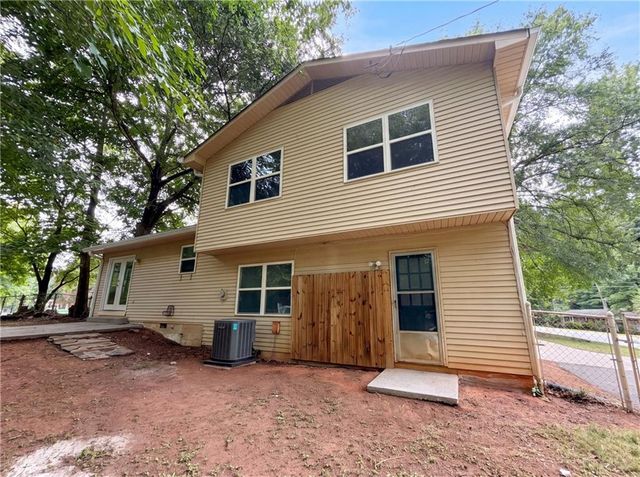 3691 Lavilla Drive, Powder Springs, GA 30127