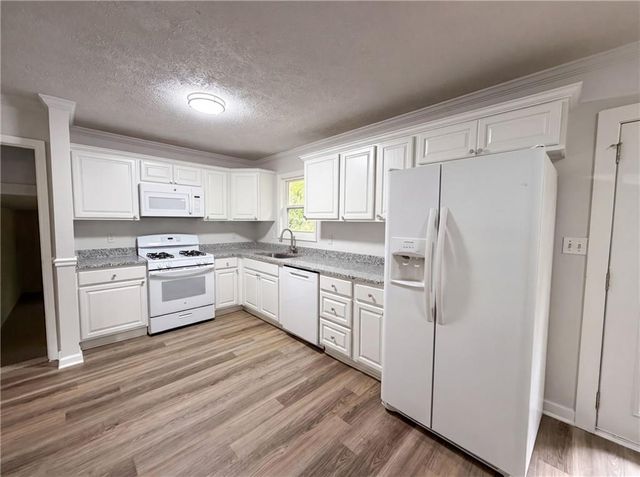 3691 Lavilla Drive, Powder Springs, GA 30127