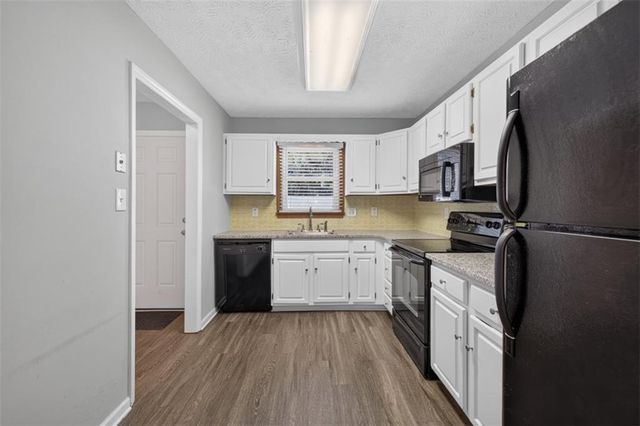 595 Macon Highway 41, Athens, GA 30606