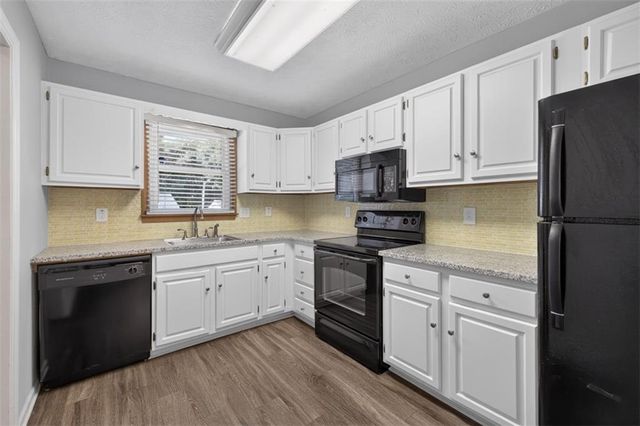 595 Macon Highway 41, Athens, GA 30606