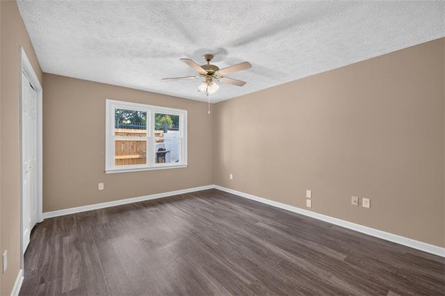 595 Macon Highway 41, Athens, GA 30606