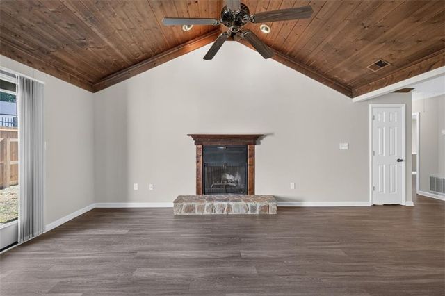 595 Macon Highway 41, Athens, GA 30606