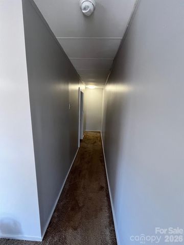 524 Baldwin Avenue, Marion, NC 28752