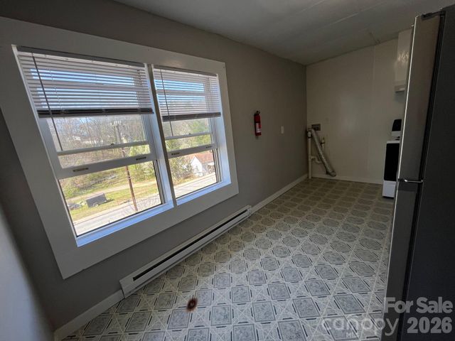 524 Baldwin Avenue, Marion, NC 28752