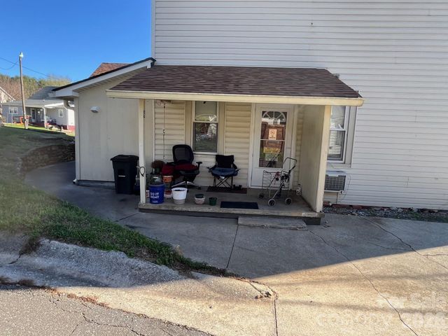 524 Baldwin Avenue, Marion, NC 28752