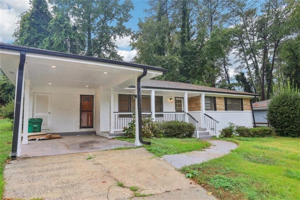 2549 Fontaine Circle, Decatur, GA 30032