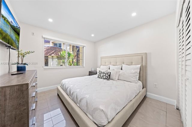 7851 Miller Drive A117, Miami, FL 33155