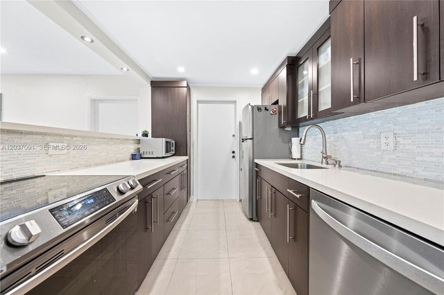 7851 Miller Drive A117, Miami, FL 33155