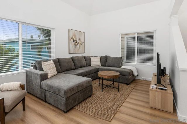 813-15 Isthmus Court, San Diego, CA 92109