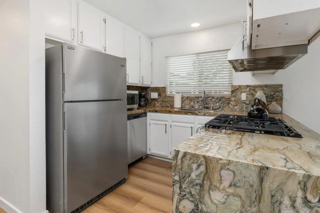 813-15 Isthmus Court, San Diego, CA 92109