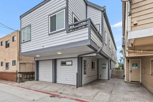 813-15 Isthmus Court, San Diego, CA 92109