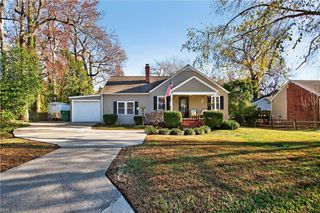 44 Randolph RD, Newport News, VA 23601