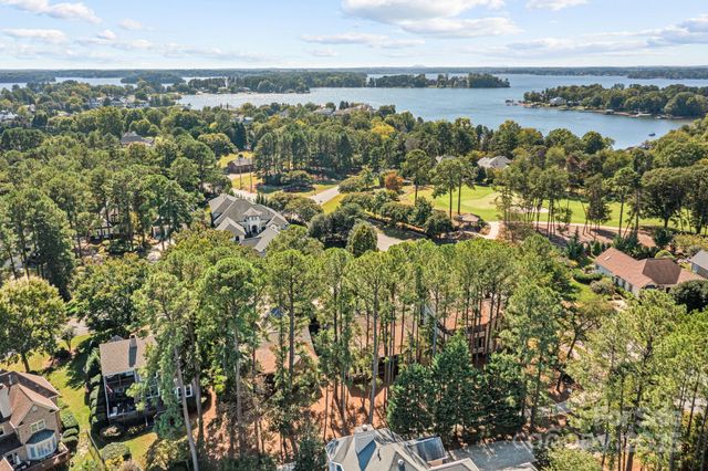 17405 Springwinds Drive, Cornelius, NC 28031