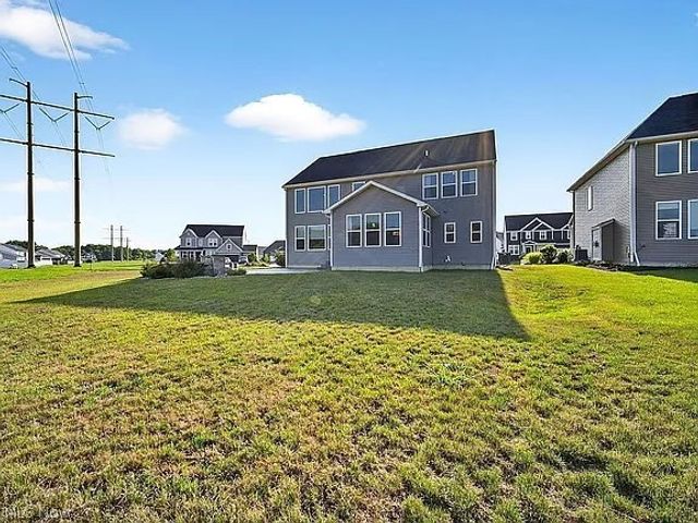 8960 Leatherleaf Drive, Columbia Station, OH 44028