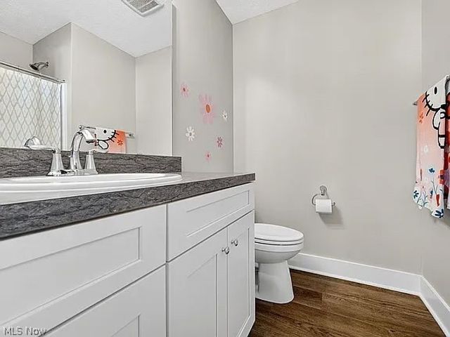 8960 Leatherleaf Drive, Columbia Station, OH 44028