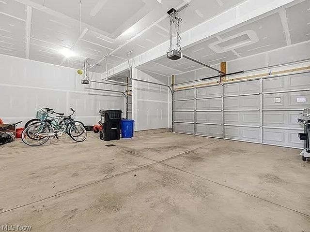 8960 Leatherleaf Drive, Columbia Station, OH 44028