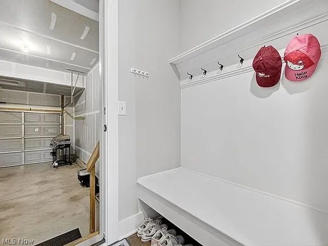 8960 Leatherleaf Drive, Columbia Station, OH 44028