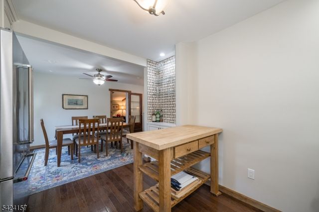 10 Lake Trl E, Wayne Twp., NJ 07470