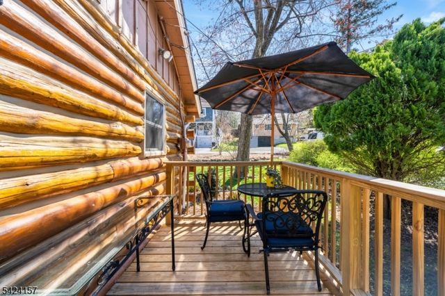 10 Lake Trl E, Wayne Twp., NJ 07470