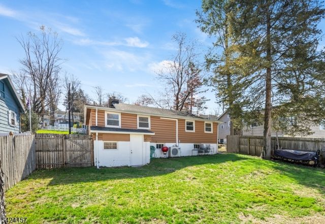 10 Lake Trl E, Wayne Twp., NJ 07470