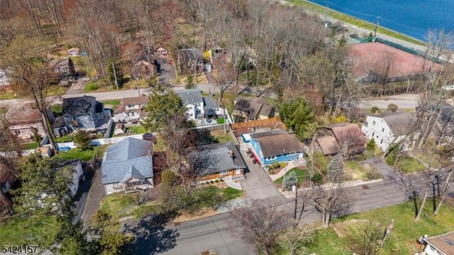 10 Lake Trl E, Wayne Twp., NJ 07470